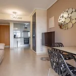 Valencia Doble A Deluxe