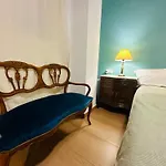 Mirador 1 Del Mercado Central - Habitacion Con Bano Privado En El Centro De La Ciudad Vella