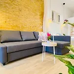 Relaxing Beachside Cabanyal Loft