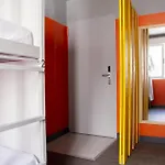 Room00 Valencia Hostel