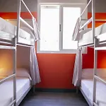 Room00 Valencia Hostel