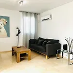Travel Habitat Atico Calle Comedias
