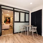 Cortes Suites By Concept Flats