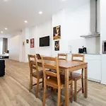 La Casa De La Pintora By Concept Flats