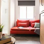 Singularstays Padre Urbano