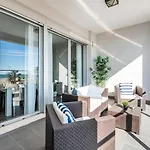 Moderno Apartamento Con Vistas Al Mar En Valencia