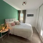 Petite Penthouse With The Sunniest Terrace In Valencia