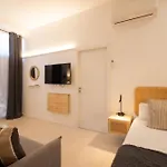 Florit Flats - The Pitiusas Rooms