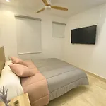 Apartamento Centrico Cerca De Torres De Serrano Y Viveros
