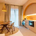 Prim Suite