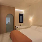 Oasis Suites Ruzafa