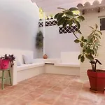 Guestready - Charming Retreat In Extramurs Area