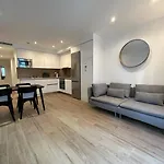 Central Market Deluxe Apartments