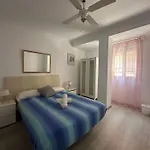 Apartamento De Tres Habitaciones, Valencia Playa