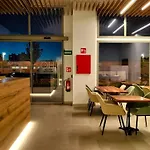 Hq Arena Hotel