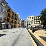Moderno Apartamento En La Plaza Del Tossal