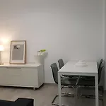 La Mas Bonita