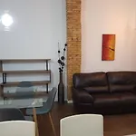 Romeu De Corbera Apartment