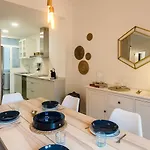 Apartup Palace House