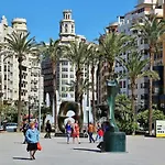 My Apartments - Plaza De La Reina