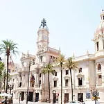Apartup Central Market I