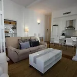 Marshall Apartments By Hoom