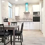 Stylish 3Bedroom Apartment In Ruzafa All Walking Distance