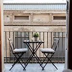 Florit Flats - Serranos Apartment