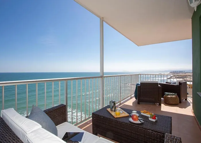 Singularstays Cullera III