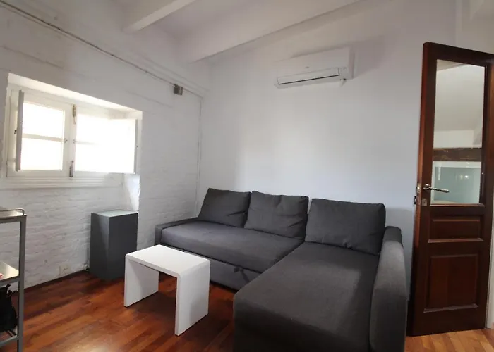 Piso En La Cuitat Vella Cerca De Jardines Real