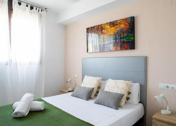Florit Flats - The Malvarrosa Beach Walking Distance Apartment With Free Parking