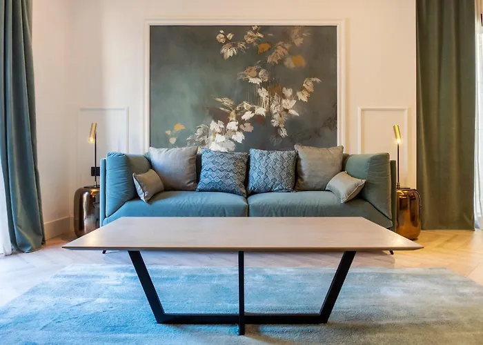 Vlc Townsquare Suites