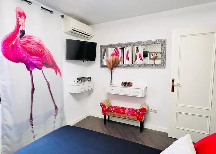 Charming Apartment Near The Beach