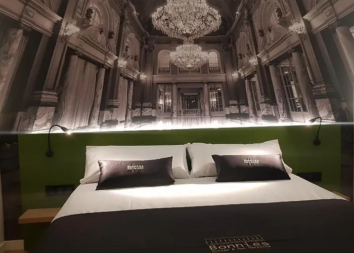 Bonnies Suites & Spa Valencia