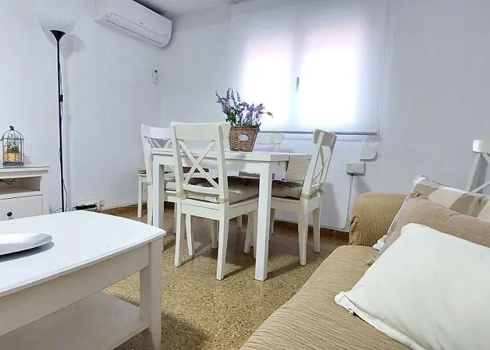 Apartamento Nuevo Con Terraza Muy Cerca De La Playa
