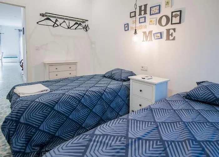 Cozy Flat In City Center Feel The Vibe Selfcheckin