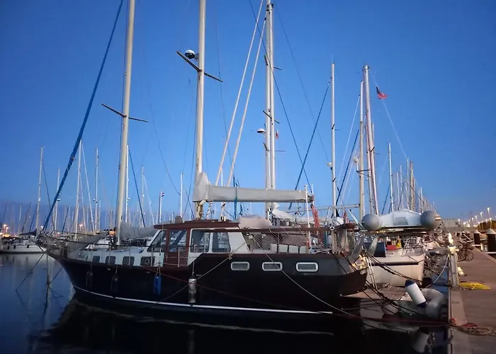 Excelente Velero Clasico En Valencia