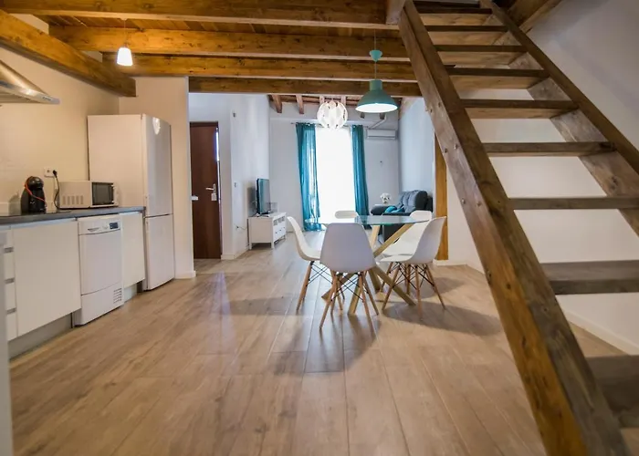 Exclusivo apartamento duplex a un paso del centro histórico