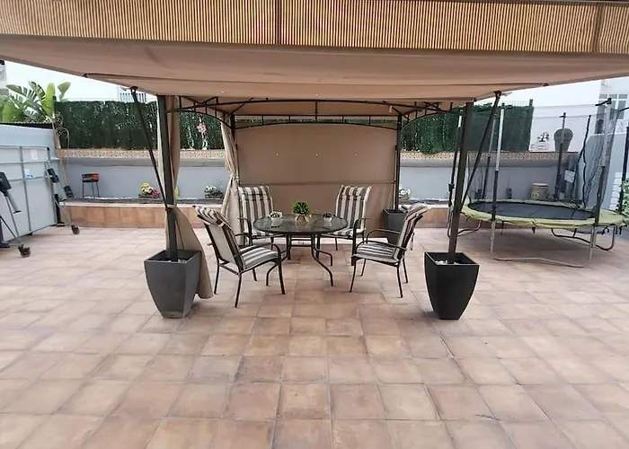 Precioso Apartamento Reformado Con Terraza, 4 Habs