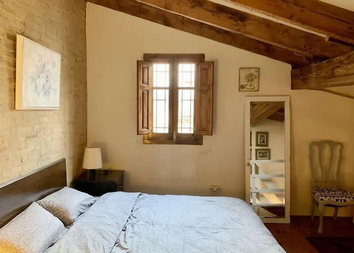 Central Duplex With A Beautiful Rooftop View