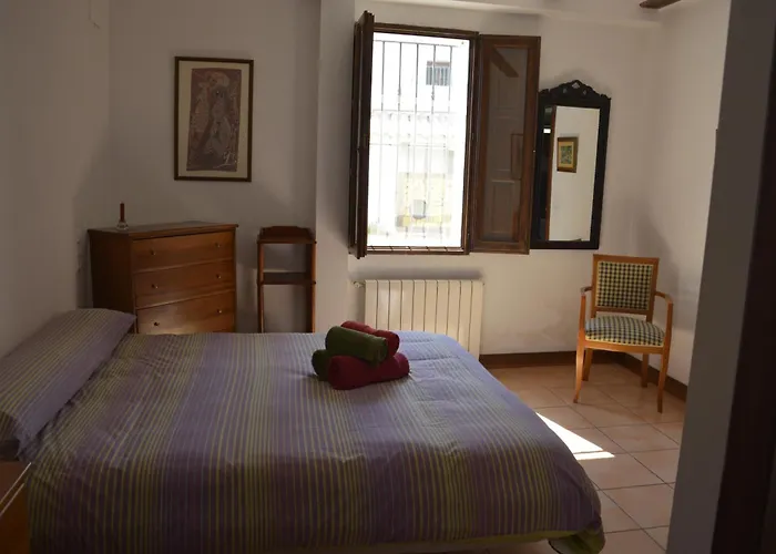 El Pino B & B, Chera