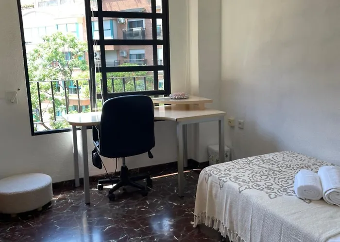 Habitacion Cerca Del Centro De Valencia