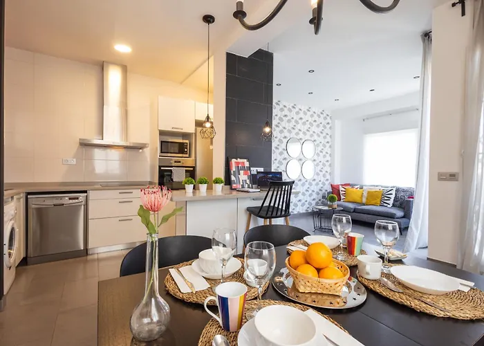 Florit Flats - Stylish 2 Bedroom Ac Wifi Terrace Attic In Valencia Center