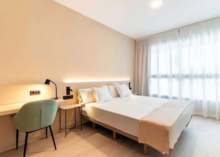 Hq Arena Hotel