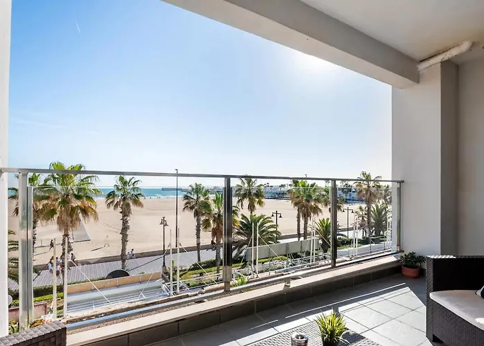 Moderno Apartamento Con Vistas Al Mar En Valencia