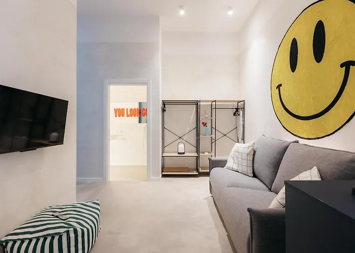 Trendy Retreat In Valencia