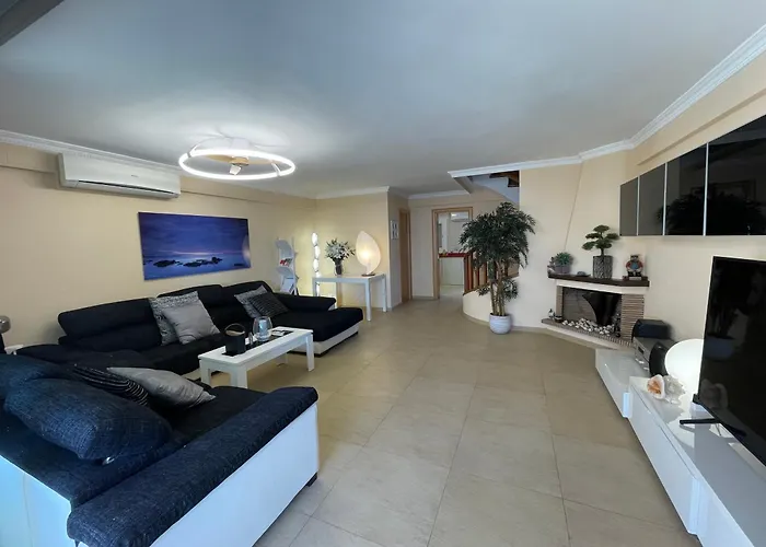 Bungalow On The Beach 15 Minutes From Valencia