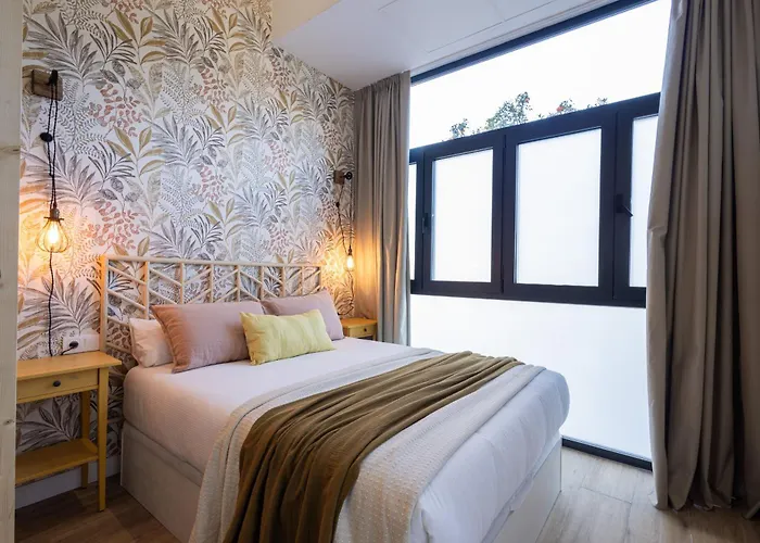 Florit Flats - The Malilla Apartments