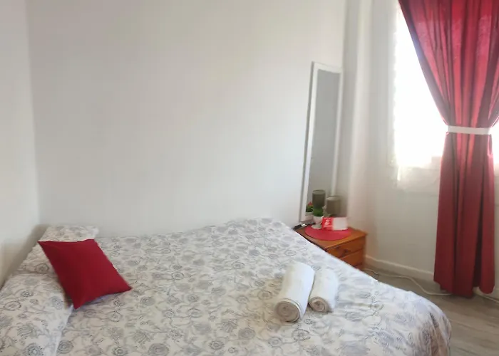Habitacion Cerca A Ciudad De Las Artes Y Las Ciencias