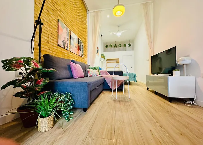Relaxing Beachside Cabanyal Loft